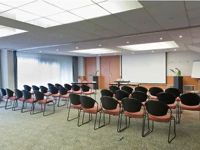 Hampton's Namur 3* Вепьон