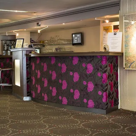 Отель Hampton's Namur